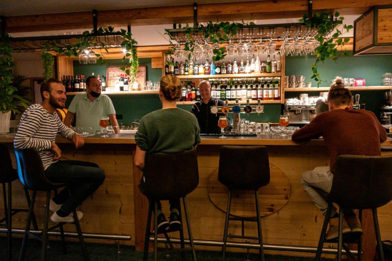 Hotel Restaurant Saint Roch Puy-Saint-Vincent Eksteriør bilde
